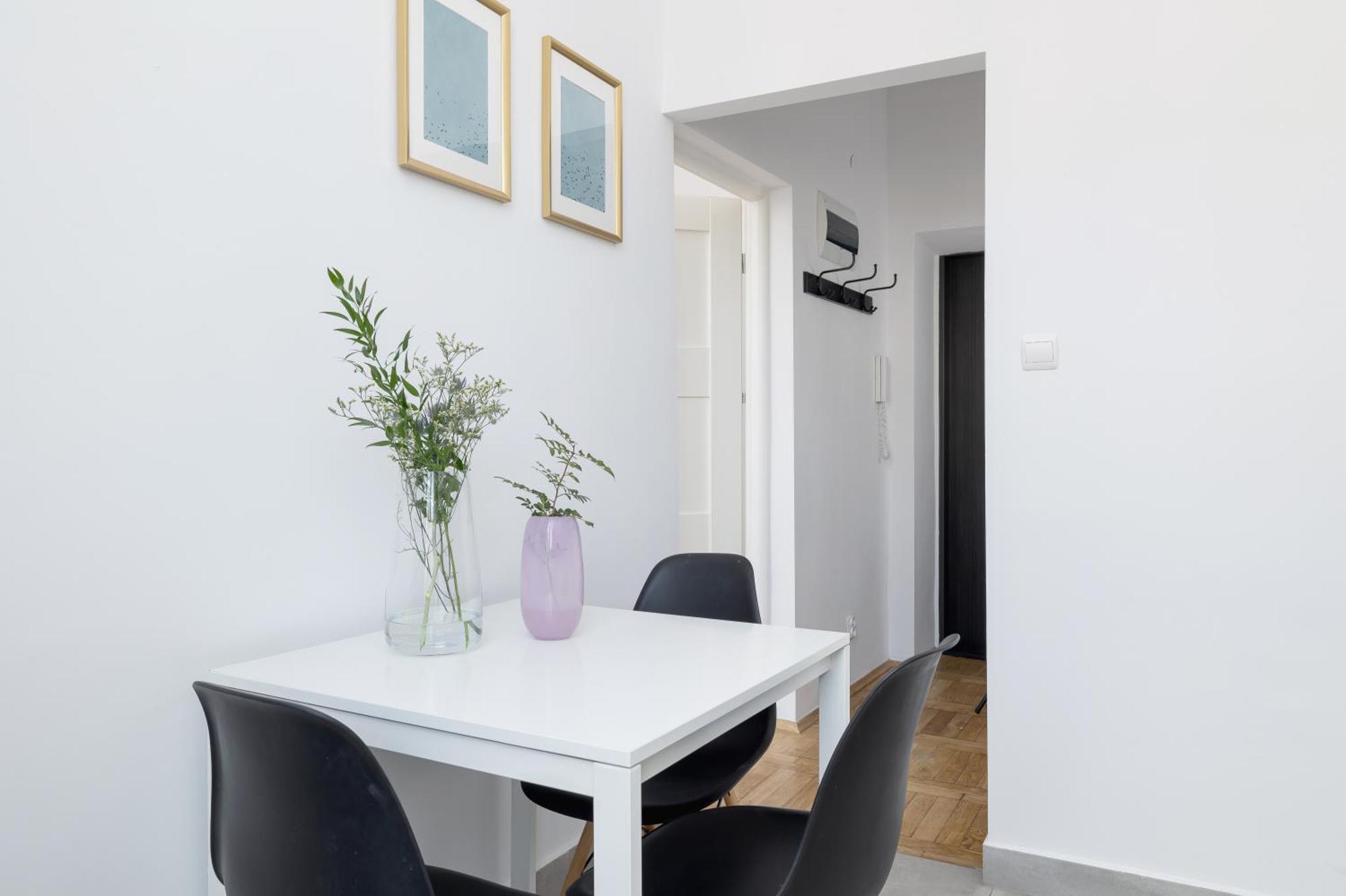 1-Bedroom Apartment - 65 Dluga Street Cracovia Exterior foto